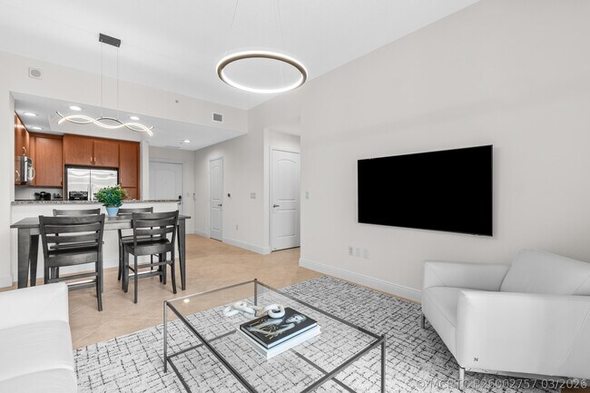 Building Photo - 701 S Olive Ave Unit 1209