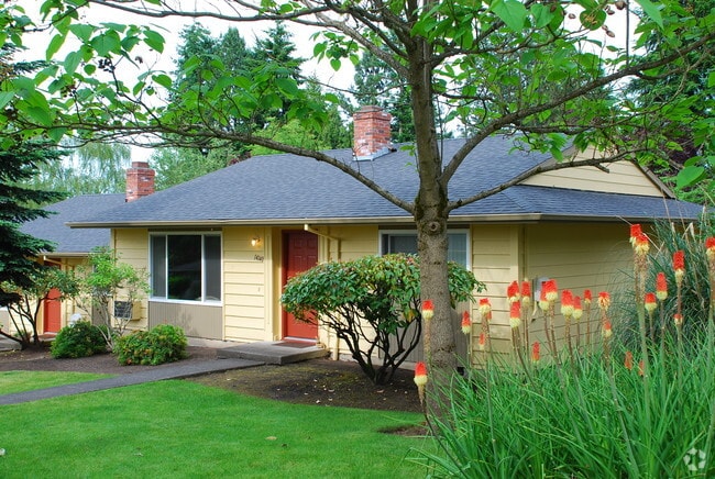 Building Photo - Homestead Commons