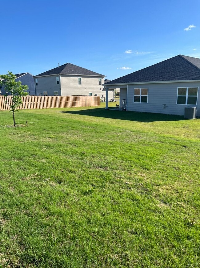 Photo - 4 Bed, 2 Bath House