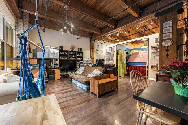 Photo - 540 N Lake Shore Dr Unit 206