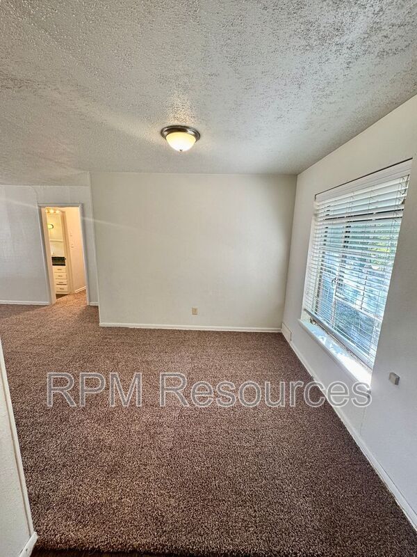 Photo - 4416 NW 44th St