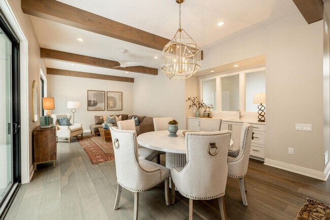 Photo - 5589 N Danbury Rd