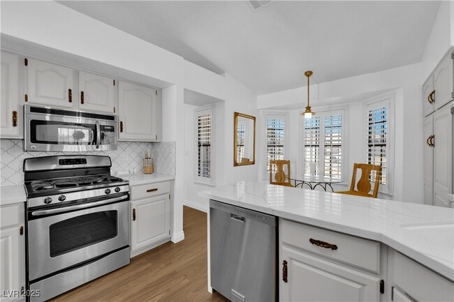 Photo - 148 Triberg Ct