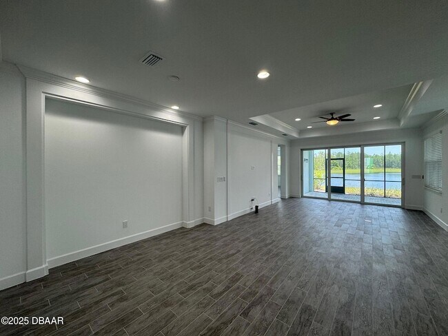 Photo - 725 Margaritaville Ave