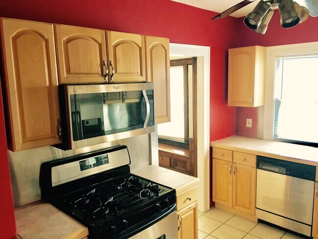 Photo - 14728 Bayes Ave Unidad Bayes Down