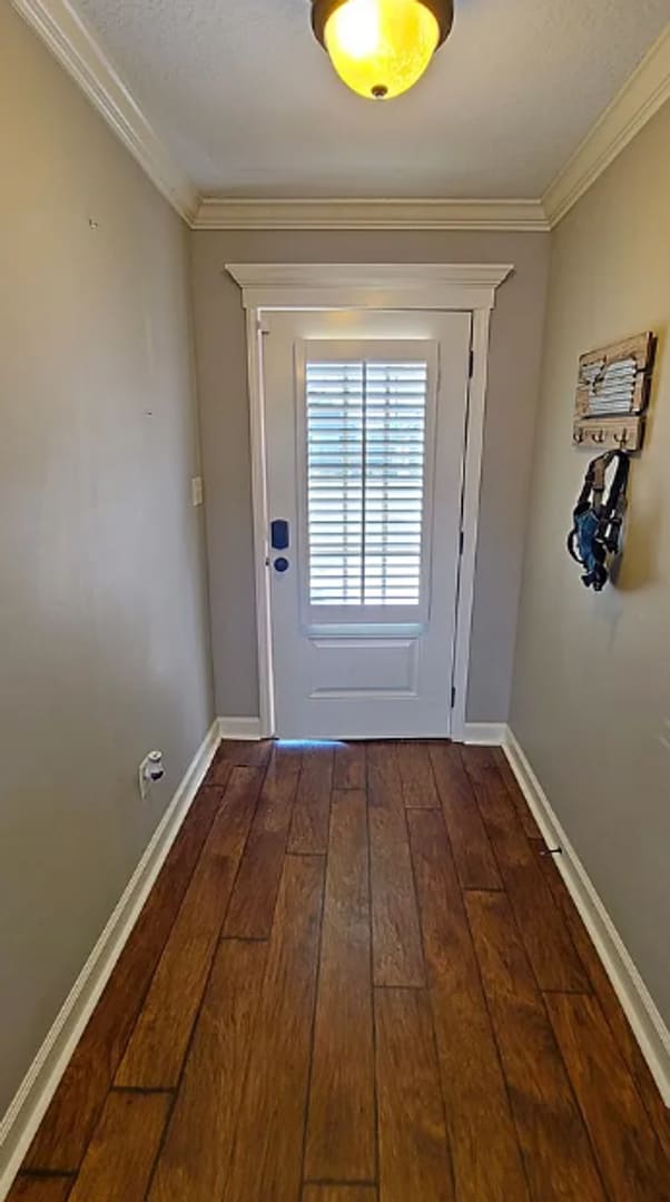 Photo - Charming 3-Bedroom Home with Lake Views and Modern Amenities in Hahira, GA