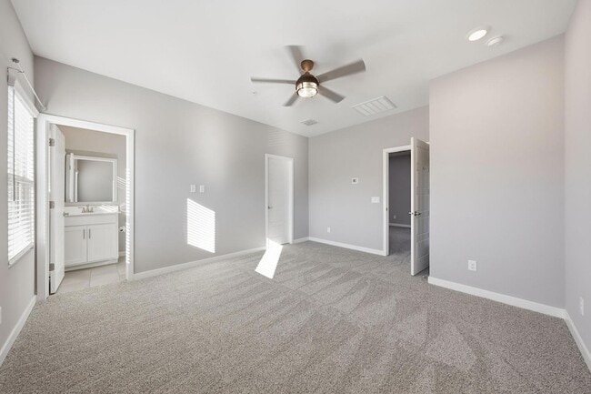 Photo - 8347 N 22nd Dr