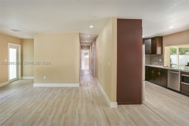 8870 SW 87th St