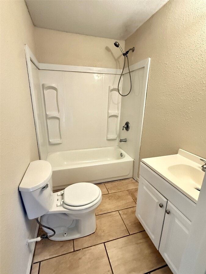 Photo - 17433 Cr-945