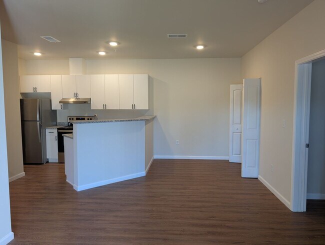 Photo - 117 Harmony Mdws Ct