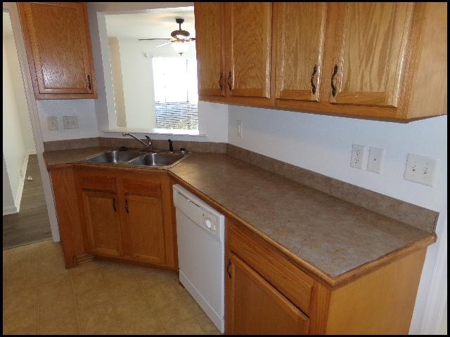 Photo - 9800 Herndon Rd