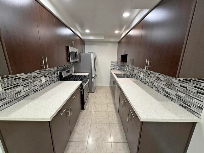 Photo - 10674 Holman Ave Unit 2