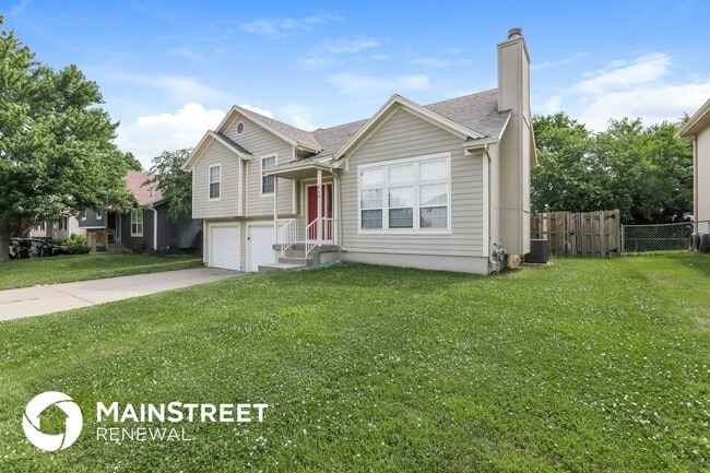 Photo - 215 Apple Blossom Ln