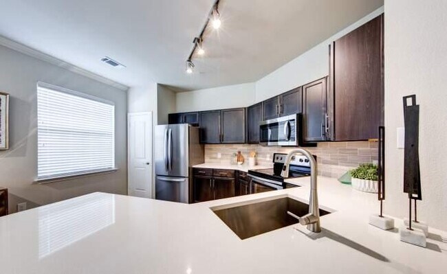 Photo - 2 bedroom in Katy TX 77450 Condo Unit 2230