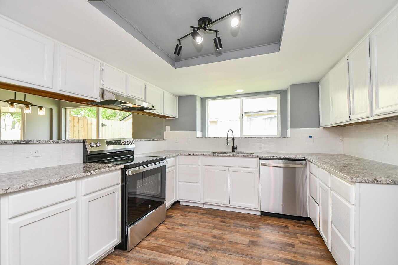 Photo - 17022 Quail Park Dr