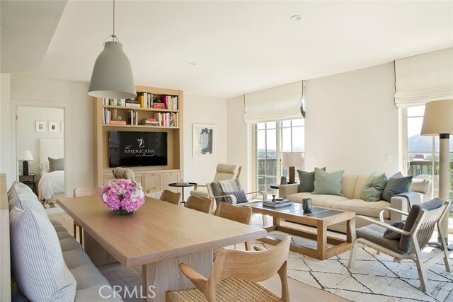 Photo - 722 Americana Way Unidad M537