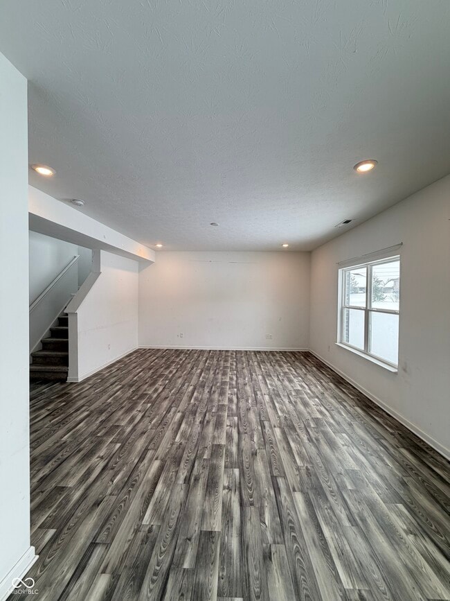 Photo - 1184 Lakeshore Dr