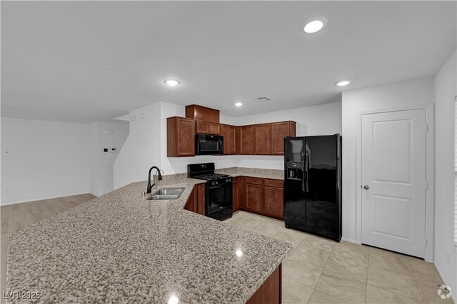 Building Photo - 9734 Cluny Ave Rental