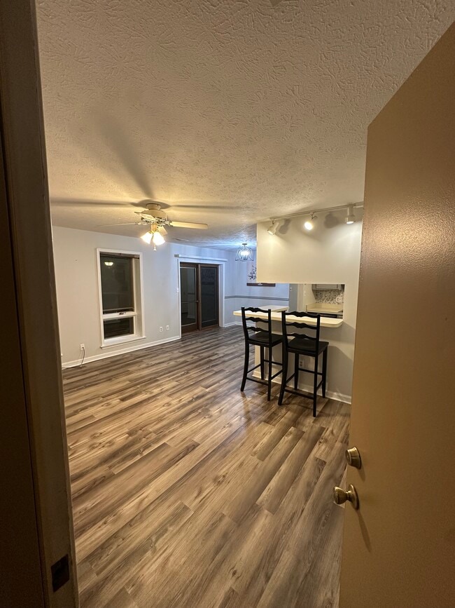 Photo - 23240 Chestnut Oak Ct Unit 1039