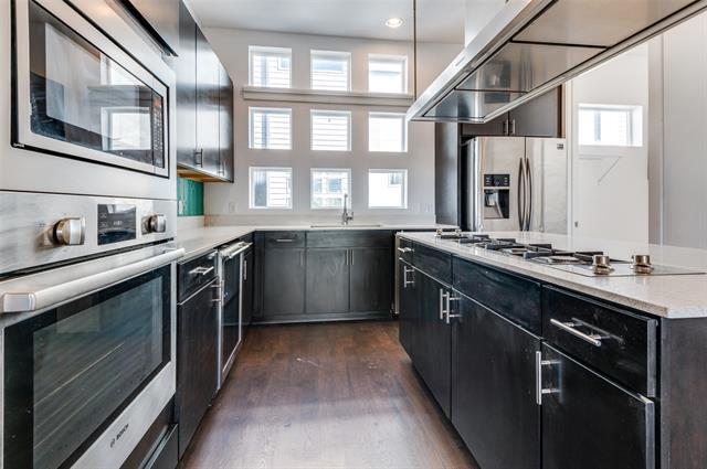 Photo - 4609 Steel St