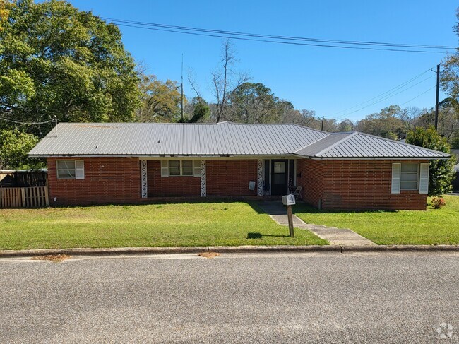 Building Photo - 715 Goodson St Rental