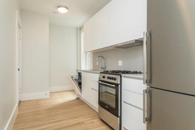 Photo - 1 bedroom in Boston MA 02135