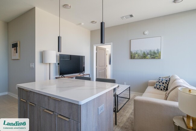 Photo - 600 19th St N Unit 601.1407322