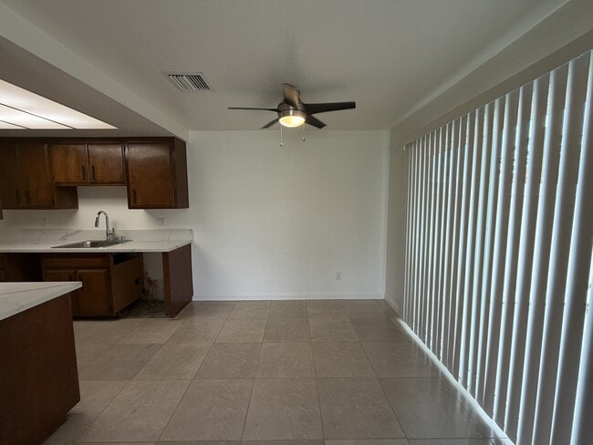 12635 Franklin Ct