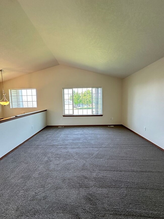 Photo - 419 N Arbutus Ave