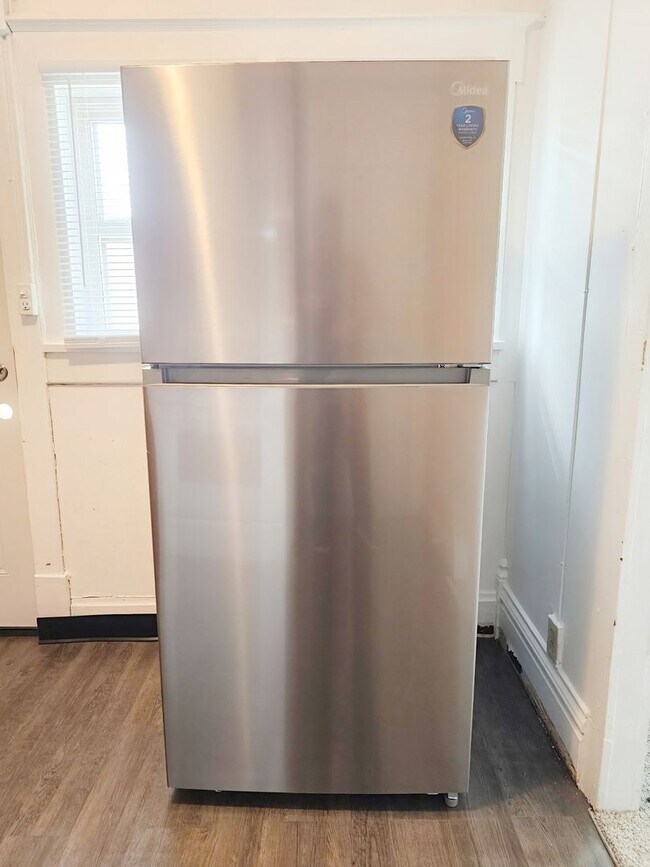 Photo - 614 Douglas Ave Unidad 1