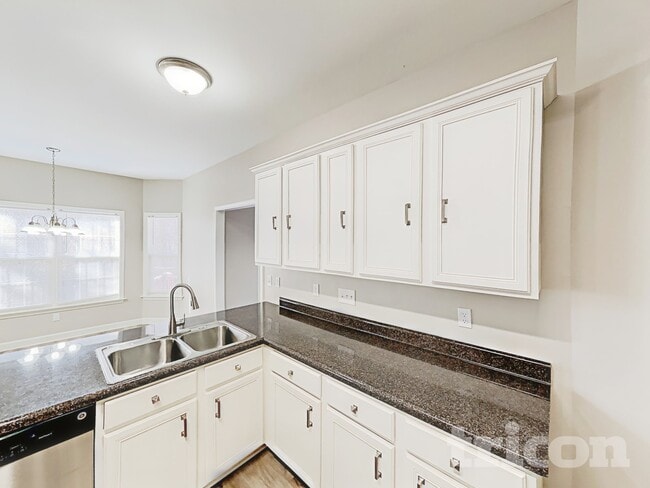 Photo - 212 Water Mill Rd