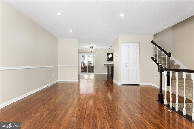 Photo - 316 Rambling Ridge Ct
