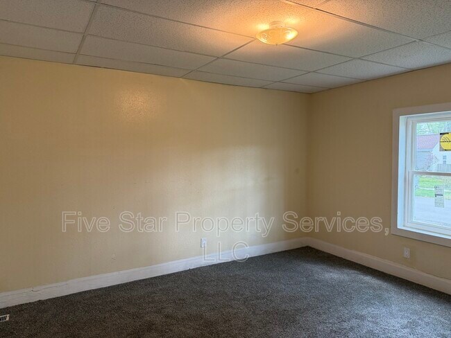 Photo - 1933 S 2nd St