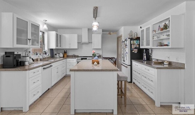 Photo - 4722 Beaver Pond Dr