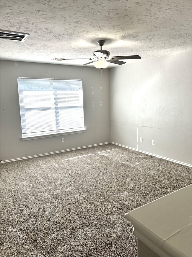 Building Photo - 19923 Malletia Dr