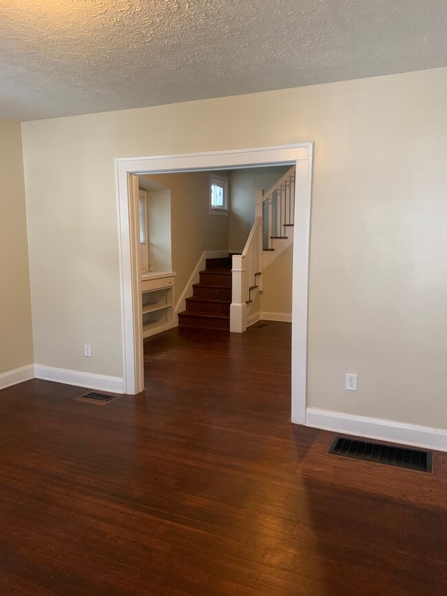 Photo - 603 N Rural st