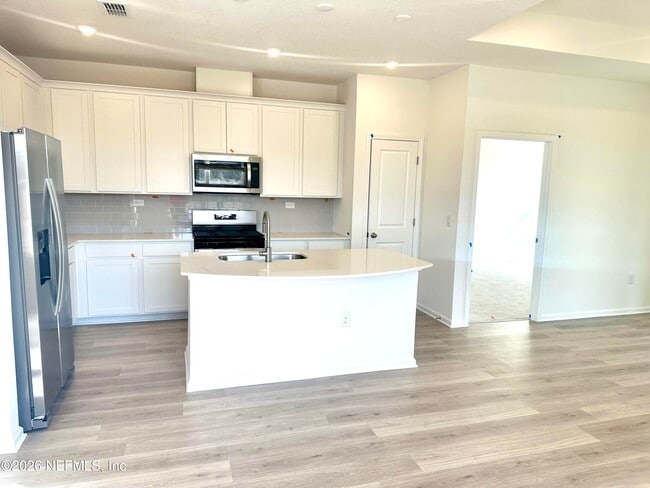 Photo - 368 Woods Ln