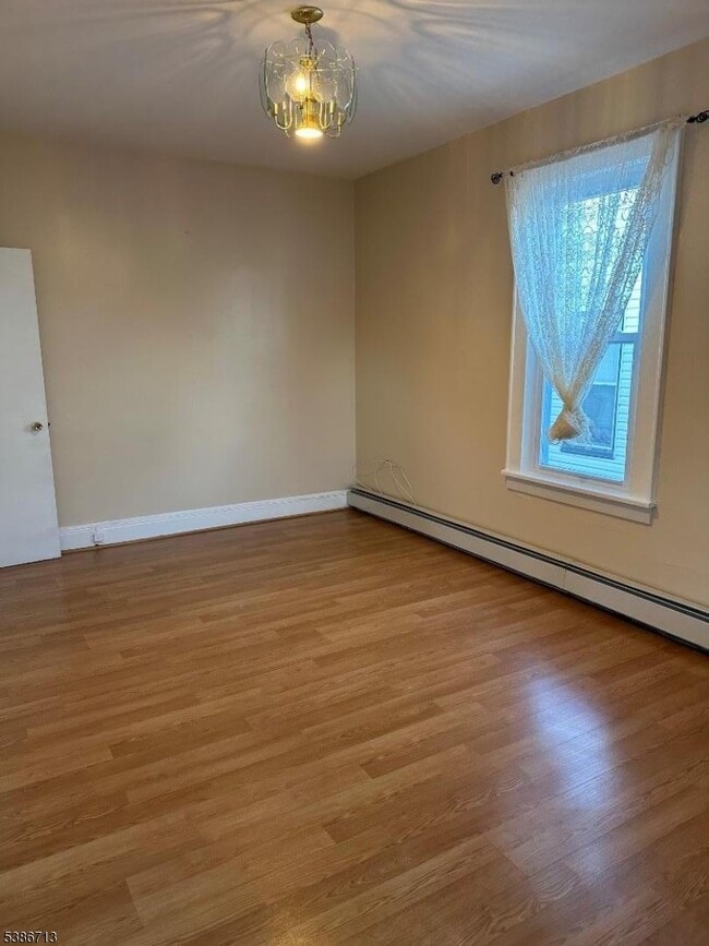 Photo - 122 Buffalo Ave