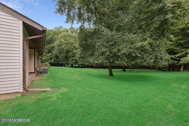 70 Overlook Way