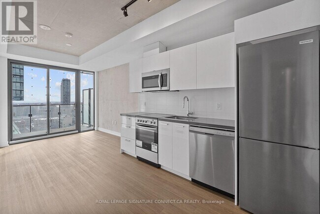 Photo - 284 King St E Unité 1902