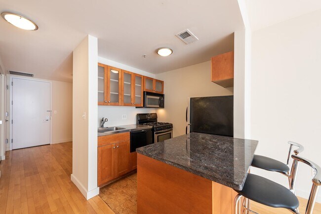 Photo - 222 Montgomery St Unit 2F