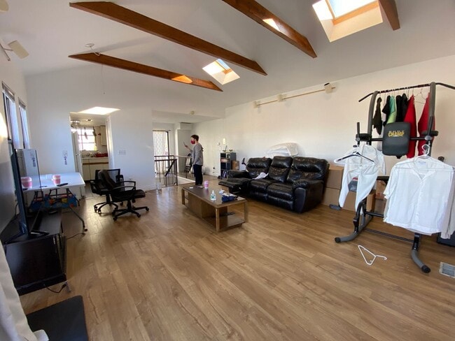 Photo - 2 bed/1 bath in Allston