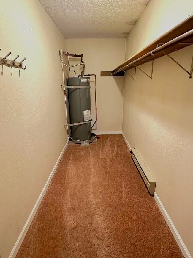 Photo - E 11th Avenue Unidad 15