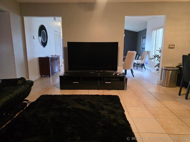 Photo - 9753 NW 45th St