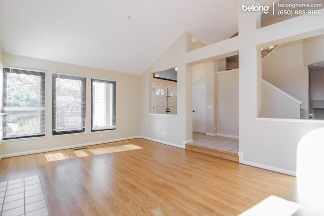 Photo - 412 Wood Hollow Dr