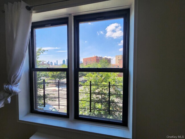 Photo - 48-21 40th St Unit 2E