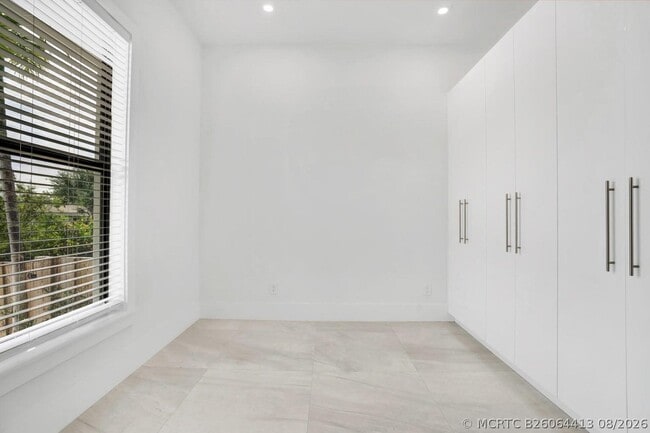 Photo - 2517 Oceanview Ave