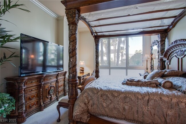 Building Photo - 2857 Paradise Rd Unit 206