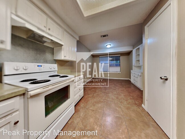 Photo - 4 br, 2 bath House - 411 Thomas Chapel Dr