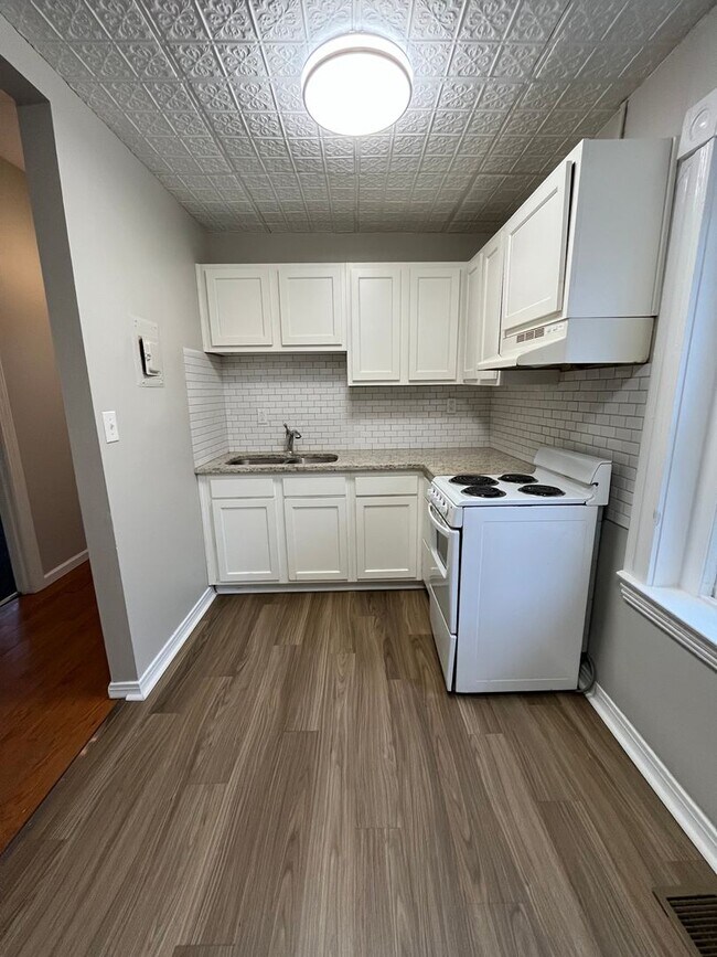 Photo - 212 W Lee St Unidad 212-1